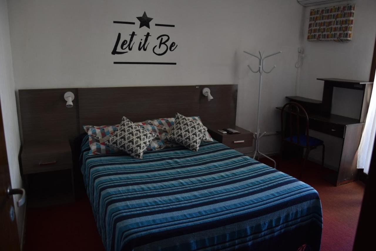 D'Charruas Hostel コンコルディア エクステリア 写真